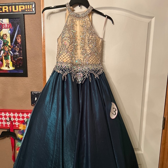 Little girls pageant dress